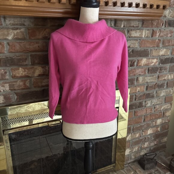 Valerie Steven’s Cowl Neck Pink Cashmere Sweater Size Large Fitted Cropped - Picture 1 of 6